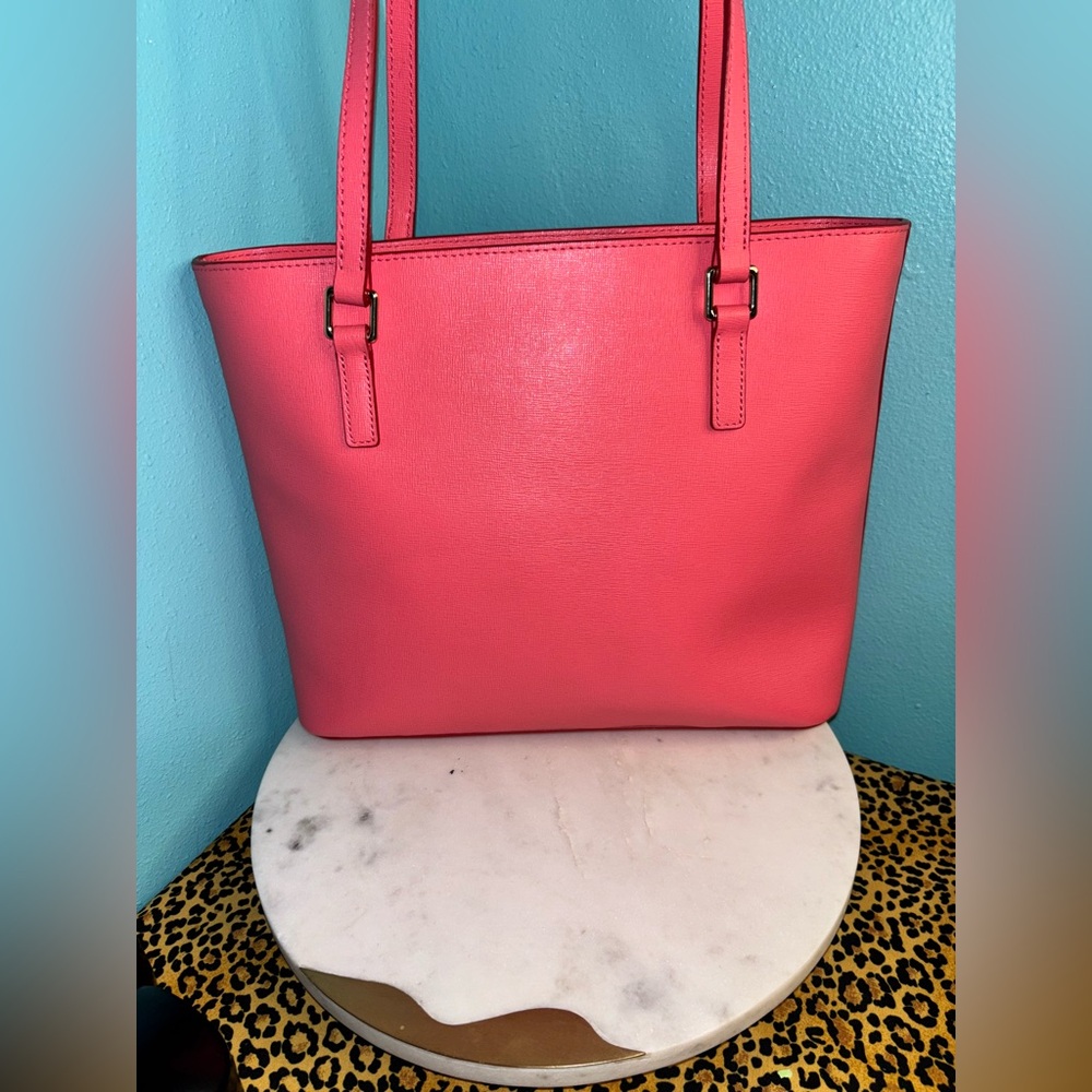 Dooney & Bourke Pink Bag - Picture 5 of 9
